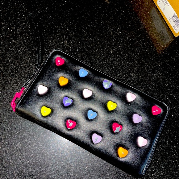Betsey Johnson Handbags - Betsey Johnson Hearts Zip Wallet